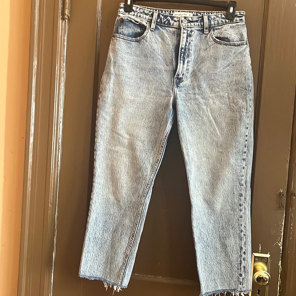 Mom jeans